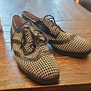 Black and White Brogue Shoes By Saam Edelman 9 New